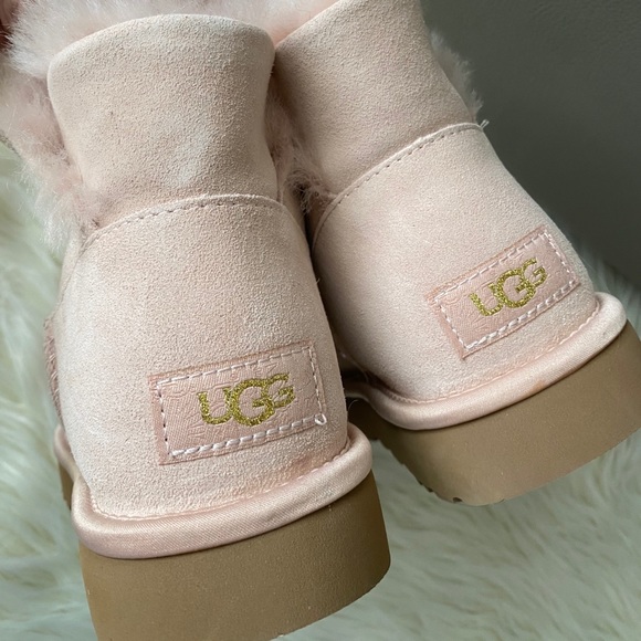 UGG BRAND NEW pink boots - Picture 7 of 8